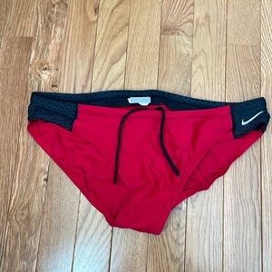 Nike women’s swim bottoms size 36